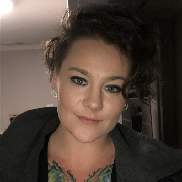 Meet your Posher, Maggie - Picture 1 of 1